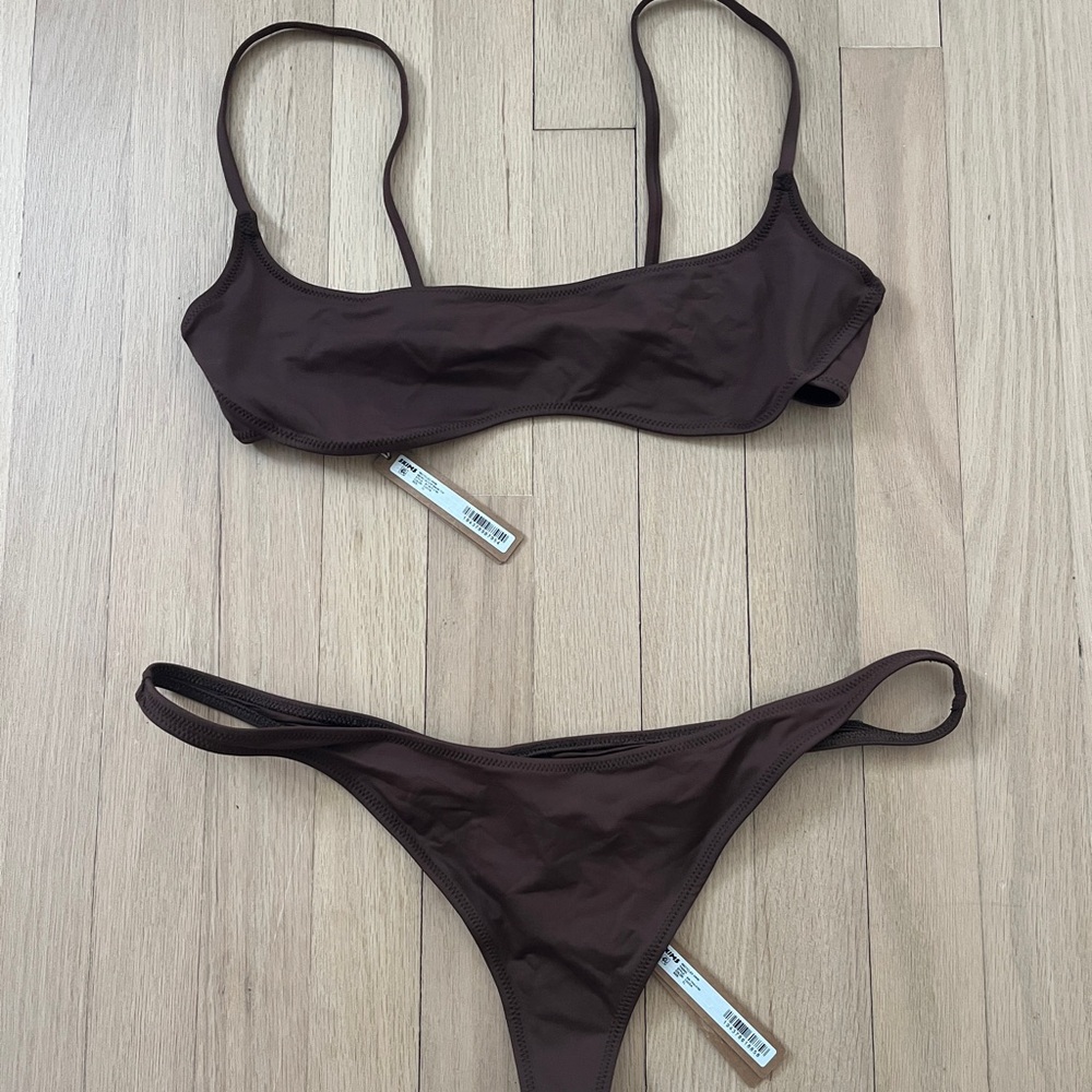 NWT SKIMS Swim Bikini Set Micro Scoop Bikini Top & Thong Bottoms - Cocoa Size XL